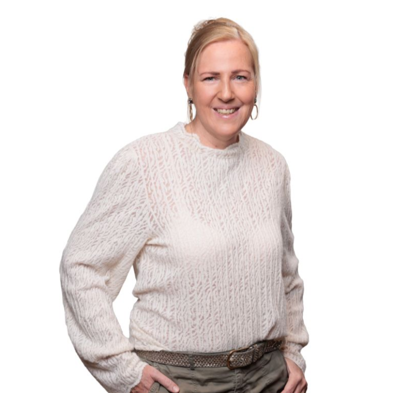  Sandra Schmidt-Herrmann